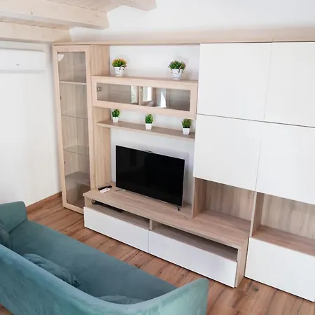 Monteleone * Palermo